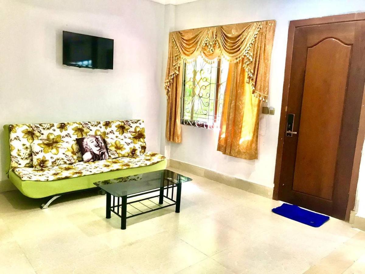 Golden River Resort سيهانوكفيل المظهر الخارجي الصورة