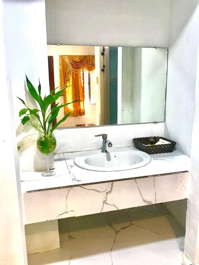 Golden River Resort سيهانوكفيل المظهر الخارجي الصورة